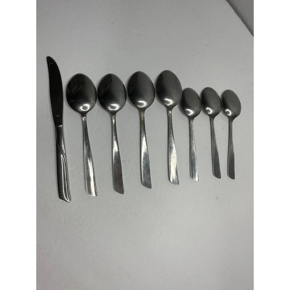 Ribbon Japan Stainless Flatware Replacement 8 Pc Teaspoon Spoon Knife VTG